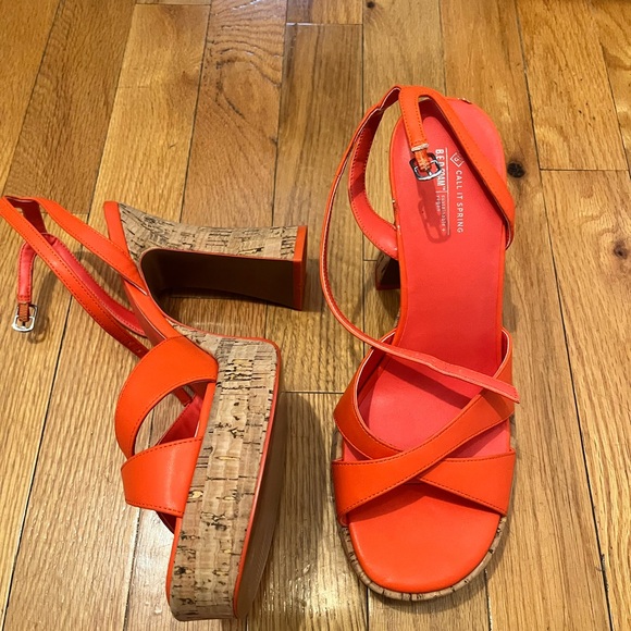 Never worn Call it Spring sandals - Picture 2 of 4